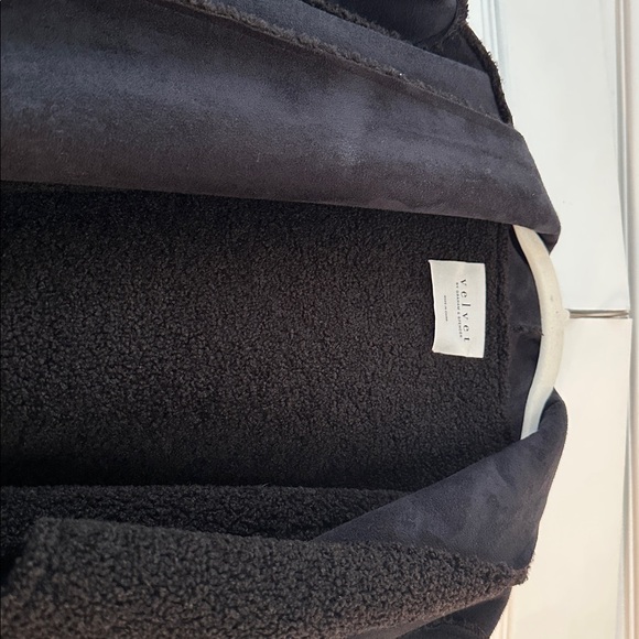 Velvet by Graham & Spencer - Faux Shearling Jacket, faux shearling trim/lining - Picture 4 of 4